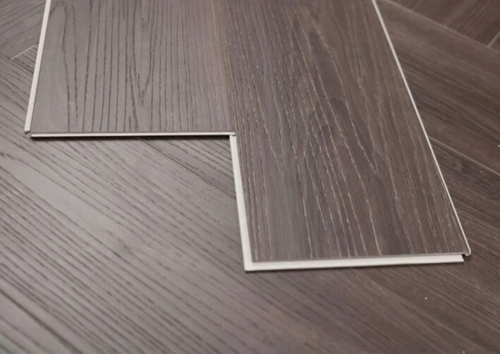 <span style="font-weight: bold;">Кварцвинил </span>